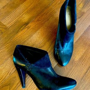 Coach heeled booties size 71/2